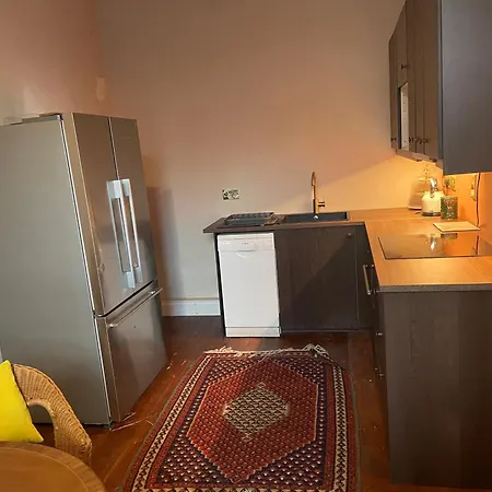 Newly Refurbished 2 Min Walk From *